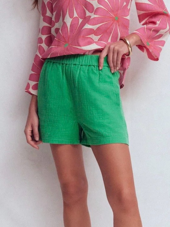 Boden Pants - Boden Women's Elastic Waist Green Shorts